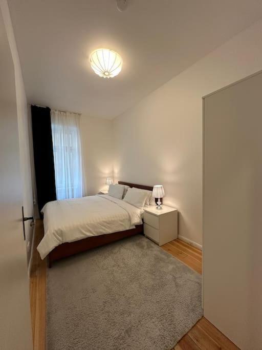 Modernes 2 Zimmer Apartment Берлин Экстерьер фото