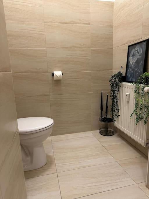 Modernes 2 Zimmer Apartment Берлин Экстерьер фото